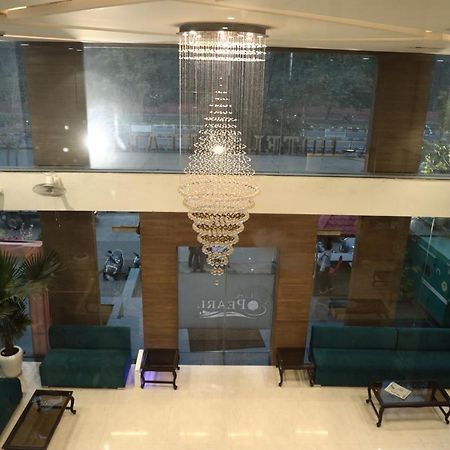 Hotel La Pearl Naiapura Экстерьер фото